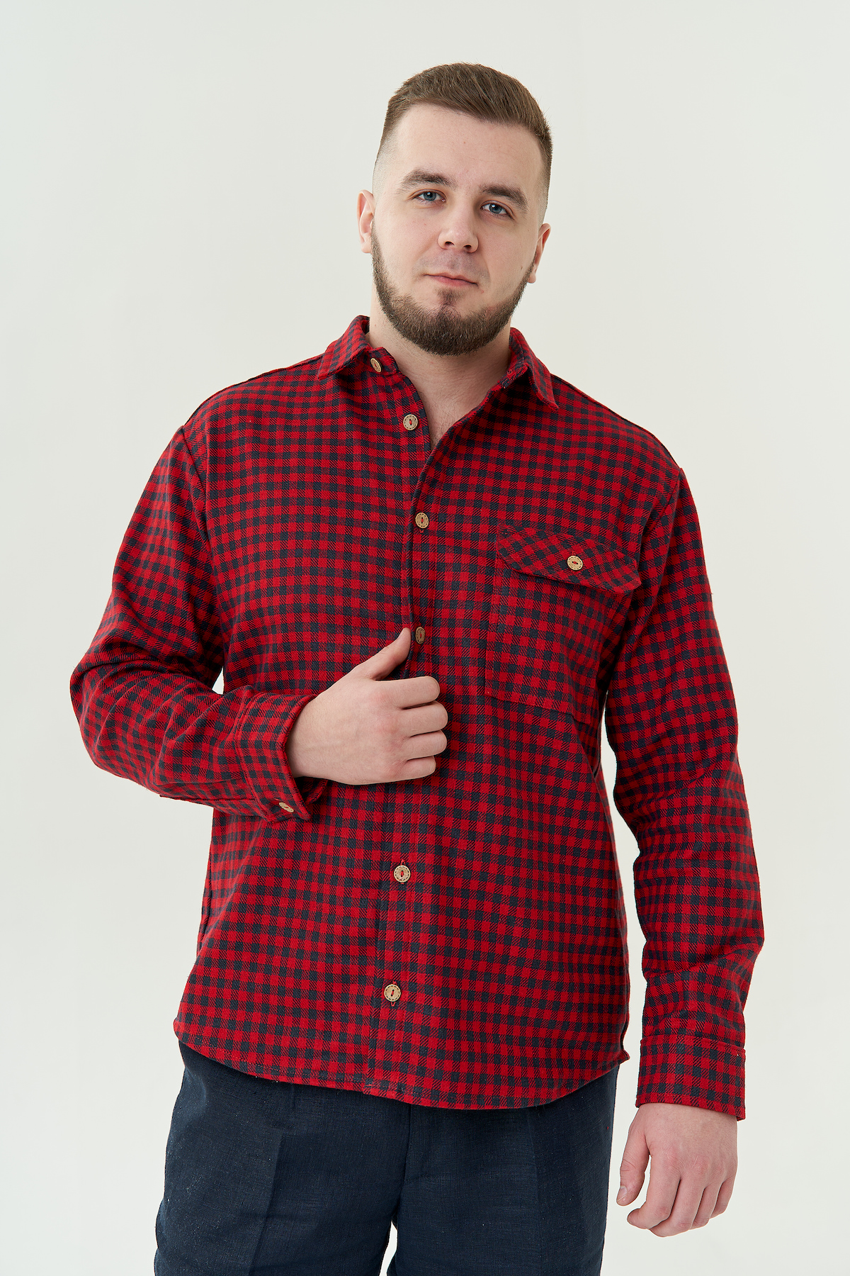 Men's shirt made of warm linen